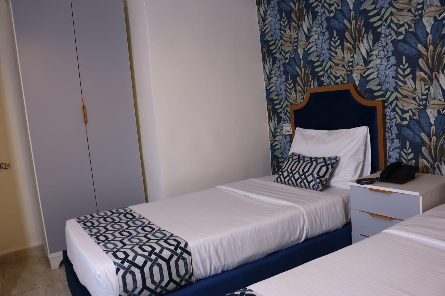 โรวแรมราฟี อัมมาน Hotel ภายนอก รูปภาพ