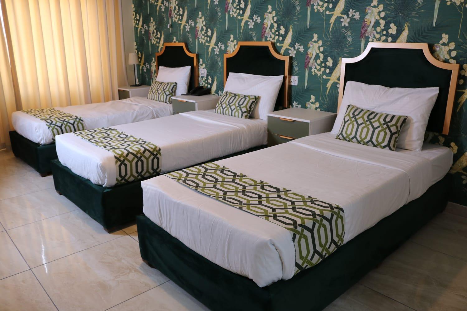 โรวแรมราฟี อัมมาน Hotel ภายนอก รูปภาพ
